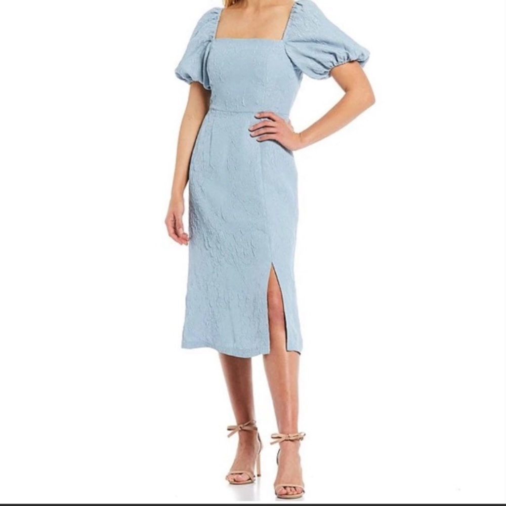 NWT Sachin & Babi
Amber Square Neck Puff Sleeve Slit Hem Midi Dress